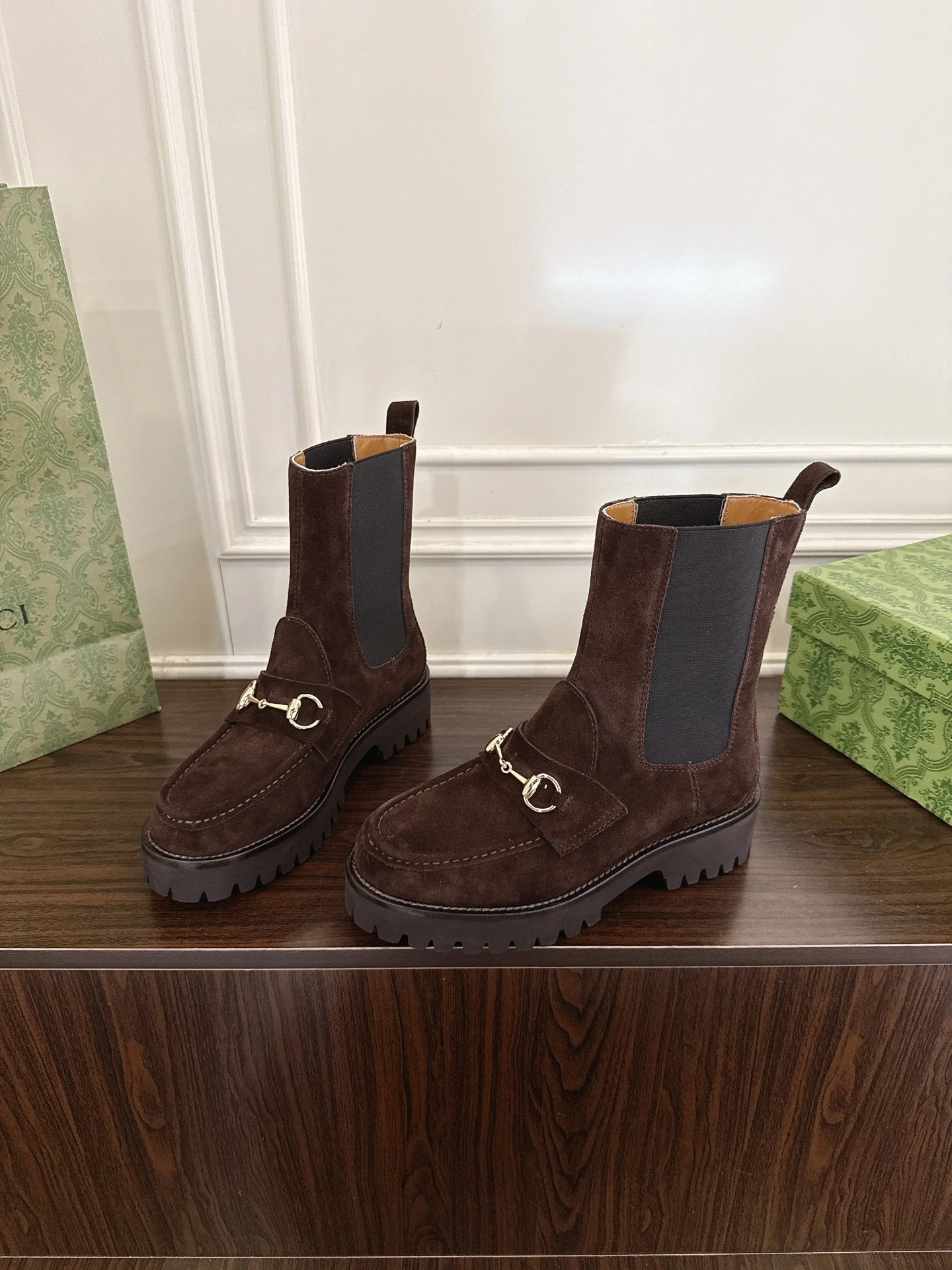 COCO-- 6u33i 834770 AAE73 2046 Calfskin Heel height：4.5cm item:E-X000I1306